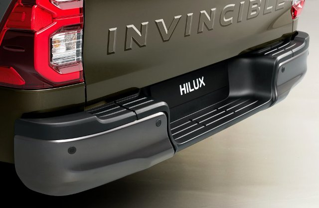 新型ハイラックスのフルモデルチェンジ時期